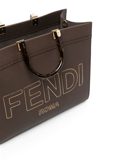 shopper fendi con logo|fendi sunshine shopper.